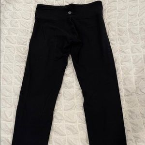 Lululemon Athletics Align High-Rise Crop 21’